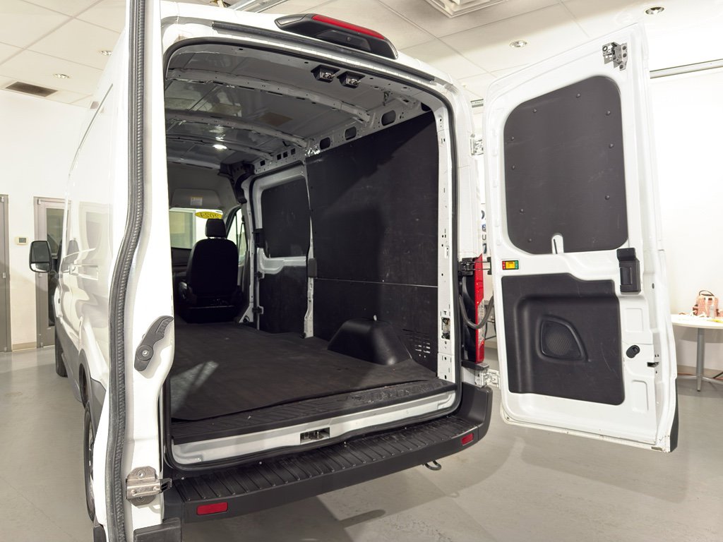 Used 2024 Ford Transit 250 148 Medium Roof w/ Load Area Protection Package image 9