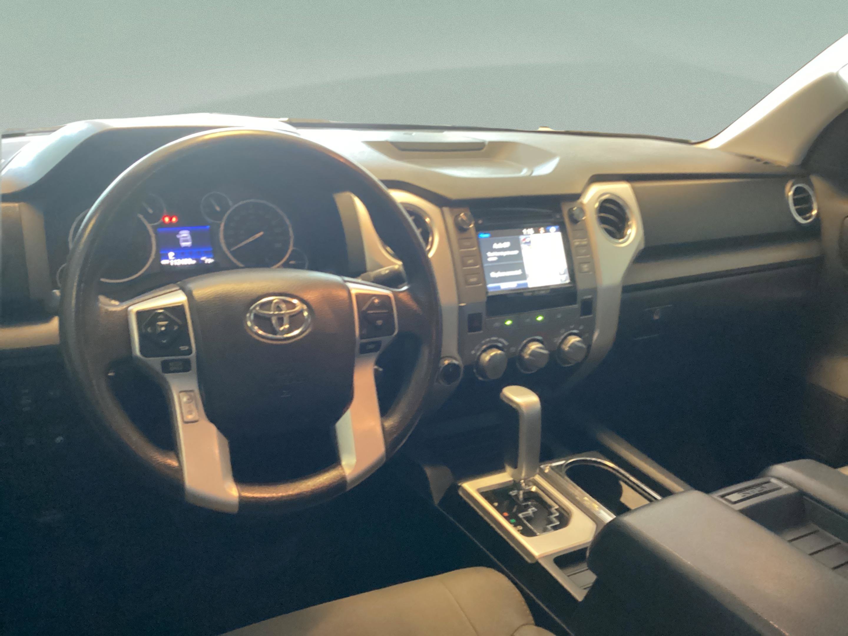 Used 2017 Toyota Tundra SR5 w/ TRD Off Road Package AWD/4WD image 19