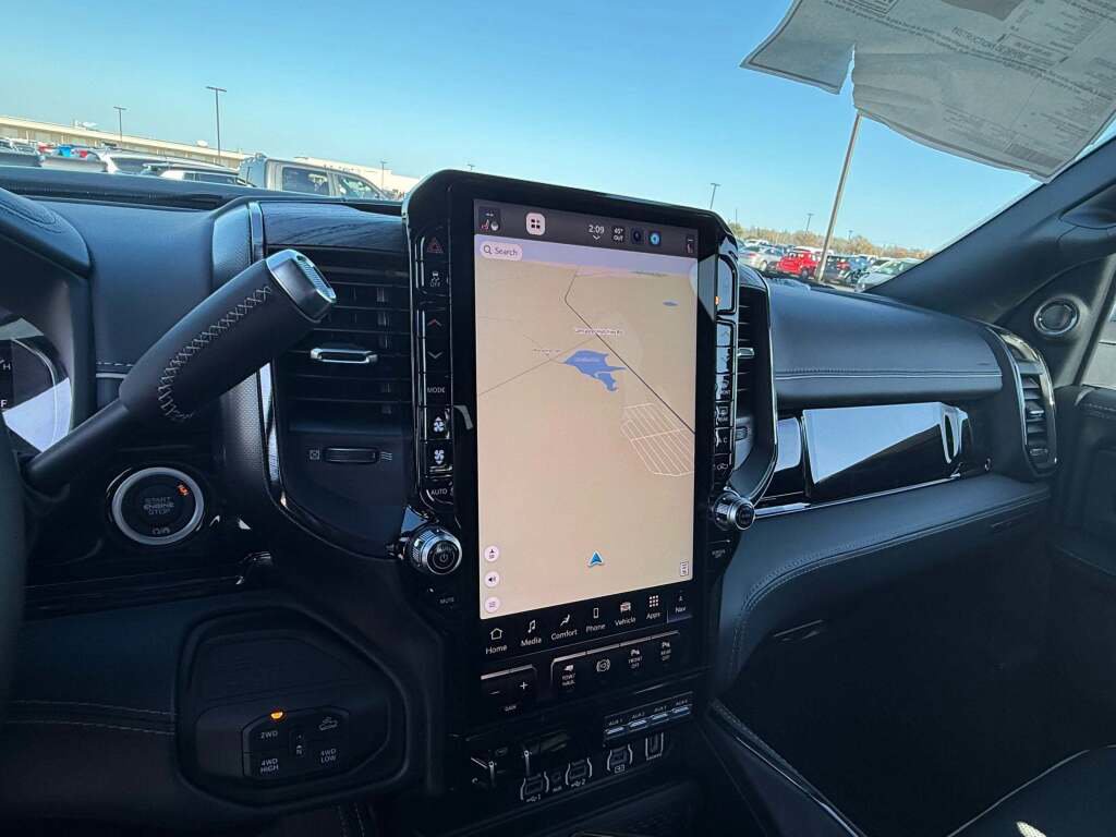 New 2026 RAM 2500 Limited image 34