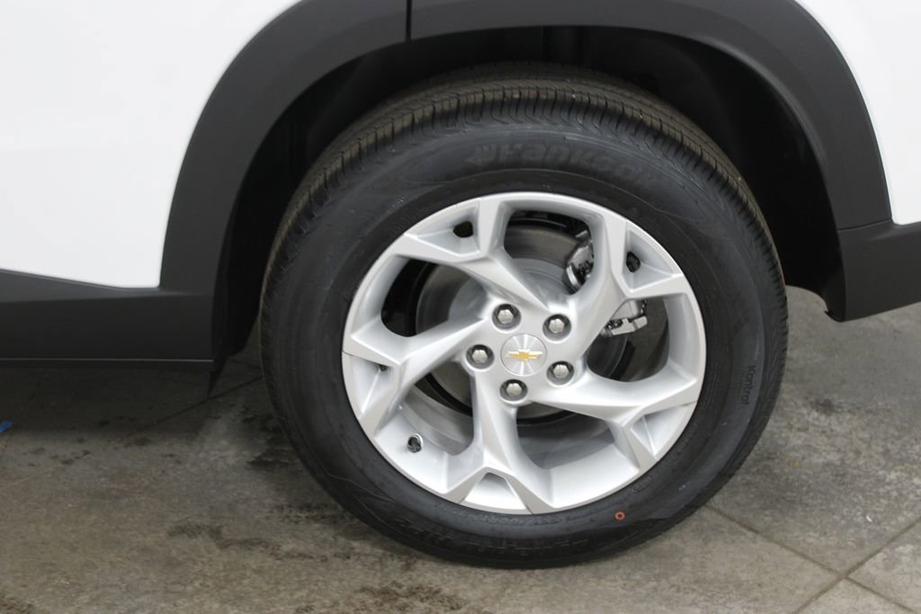 New 2026 Chevrolet Trax LS w/ LS Convenience Package image 44