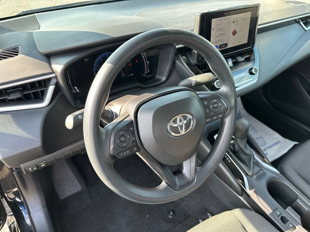 Used 2026 Toyota Corolla LE FWD image 15