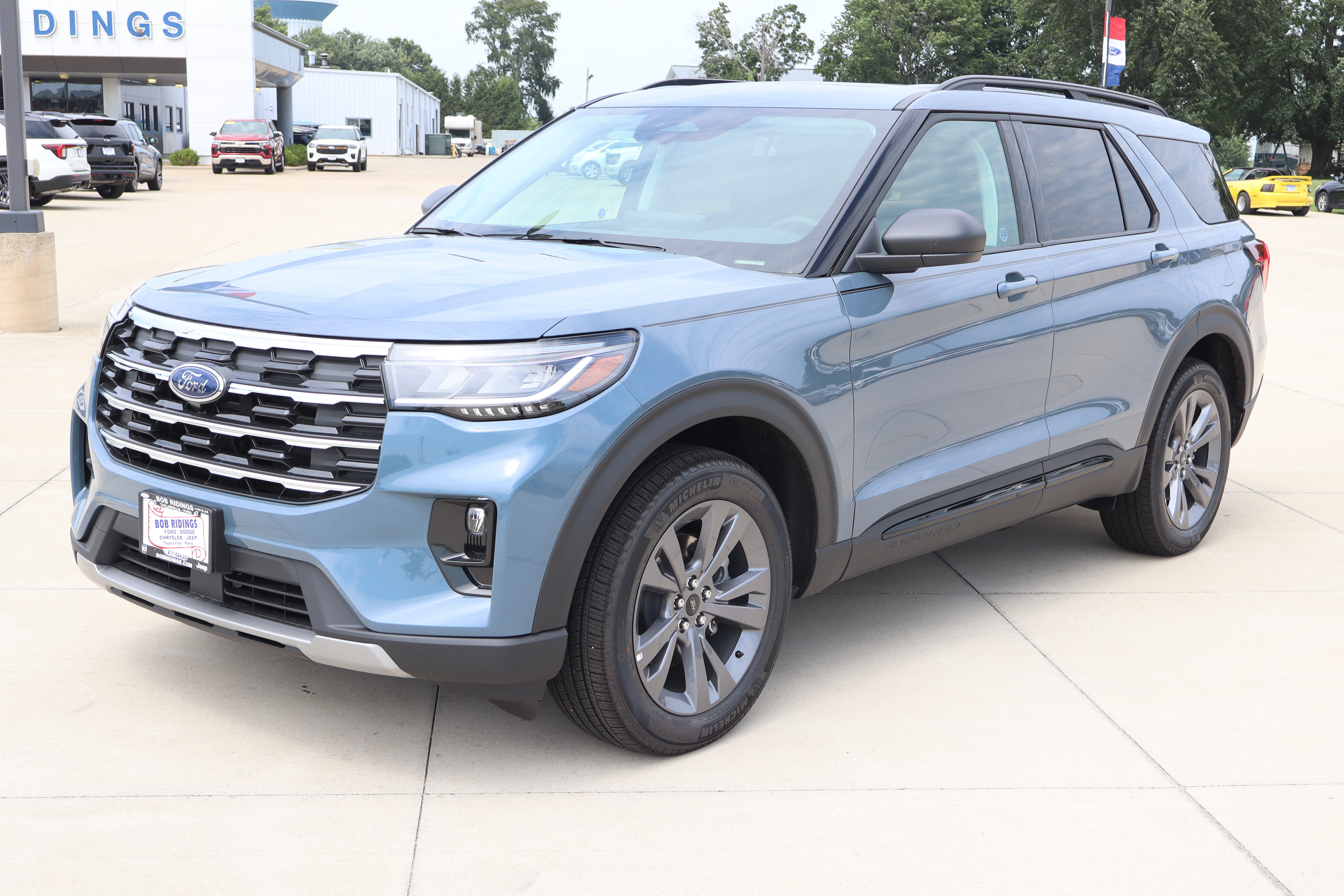 New 2026 Ford Explorer Active w/ Active Comfort Package