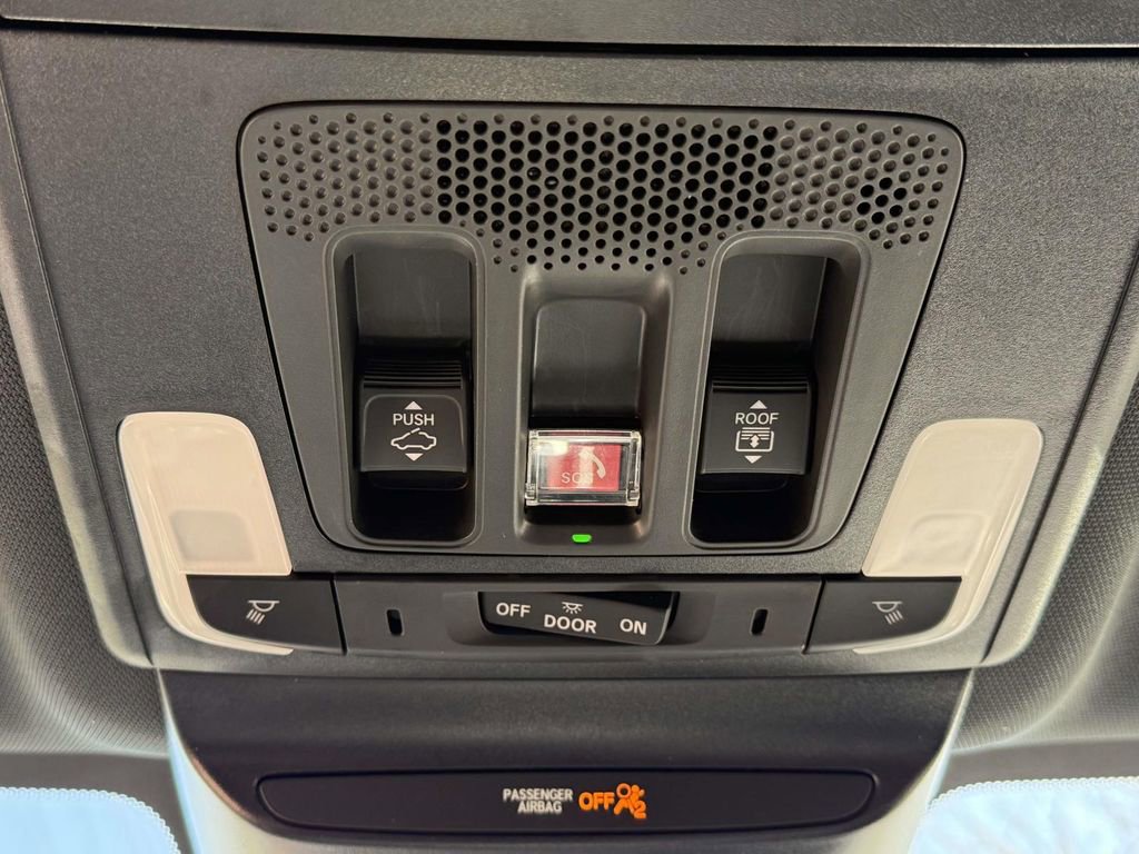 Used 2025 Acura ADX A-Spec image 25