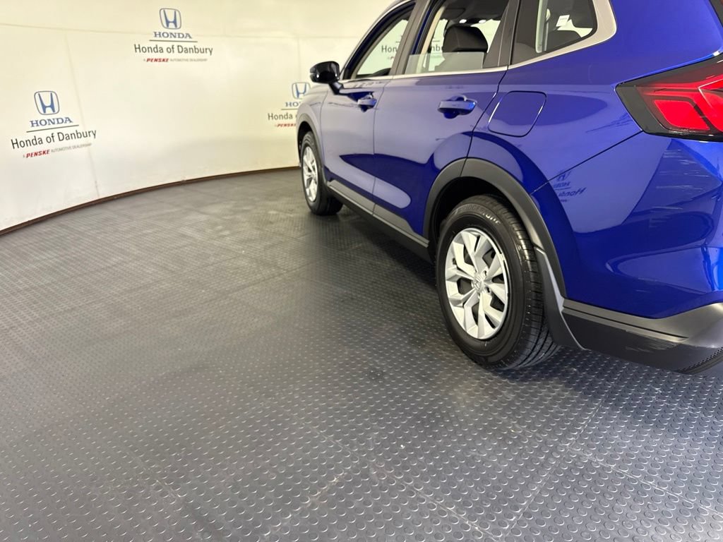Used 2024 Honda CR-V LX image 11