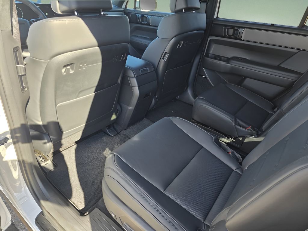 New 2026 Hyundai Santa Fe Calligraphy AWD/4WD image 14