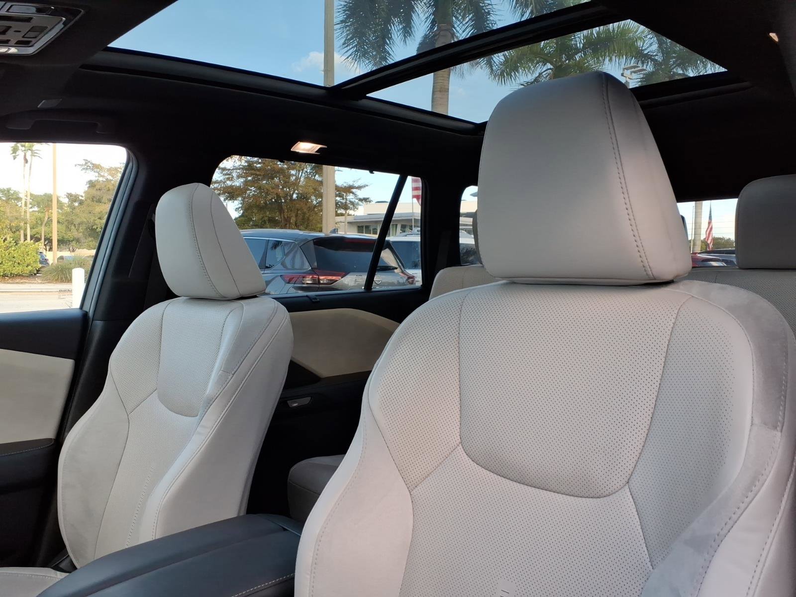 Used 2024 Lexus TX 350 FWD w/ Technology Package image 17