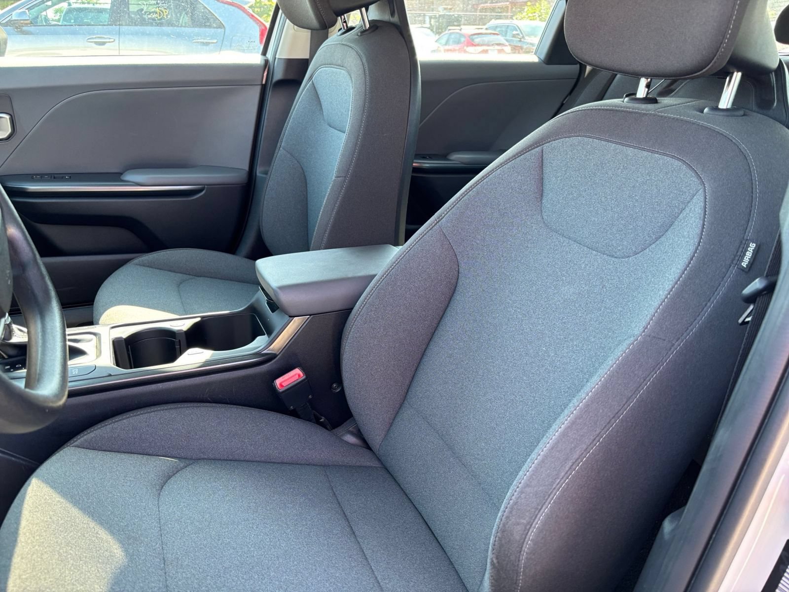 Used 2025 Kia K4 FWD image 33