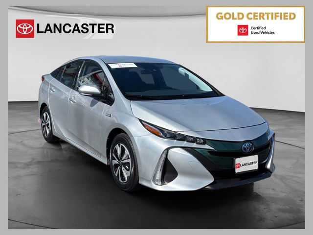 Certified 2017 Toyota Prius Prime Plus w/ Preferred Accessory Package FWD image 1
