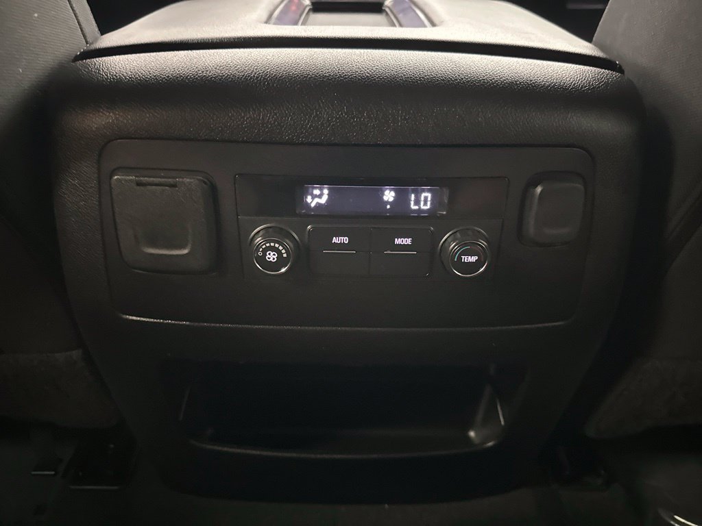 Used 2019 Chevrolet Tahoe LS AWD/4WD image 22