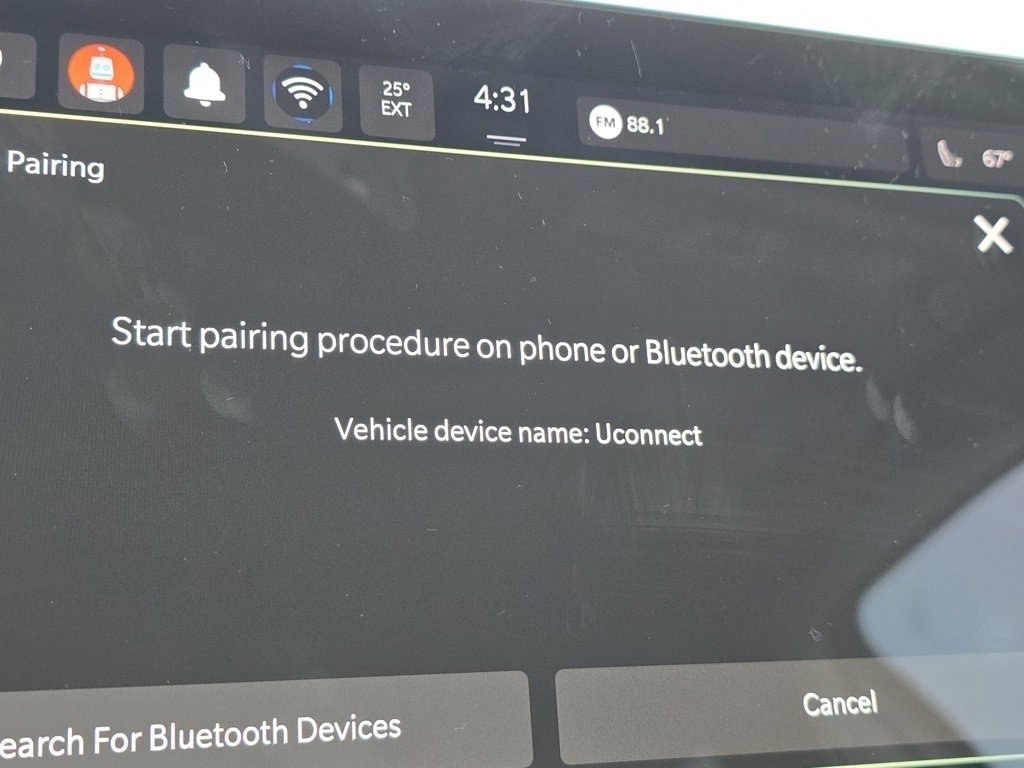 Used 2022 Jeep Compass Limited image 13