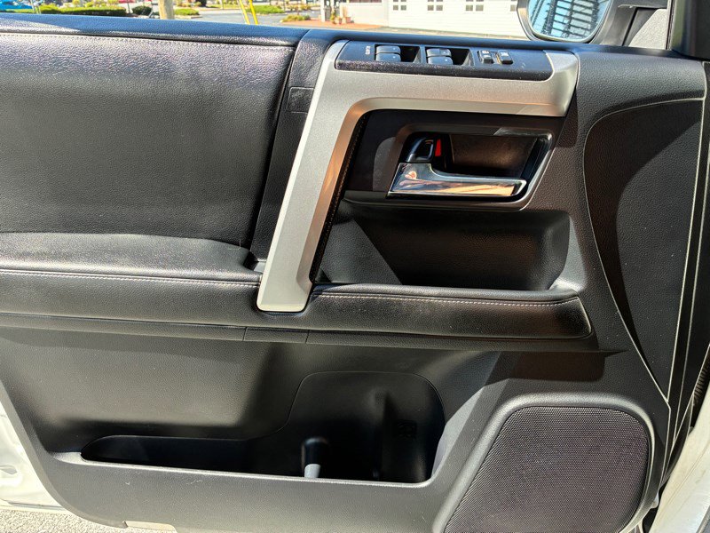 Used 2014 Toyota 4Runner SR5 Premium AWD/4WD image 15