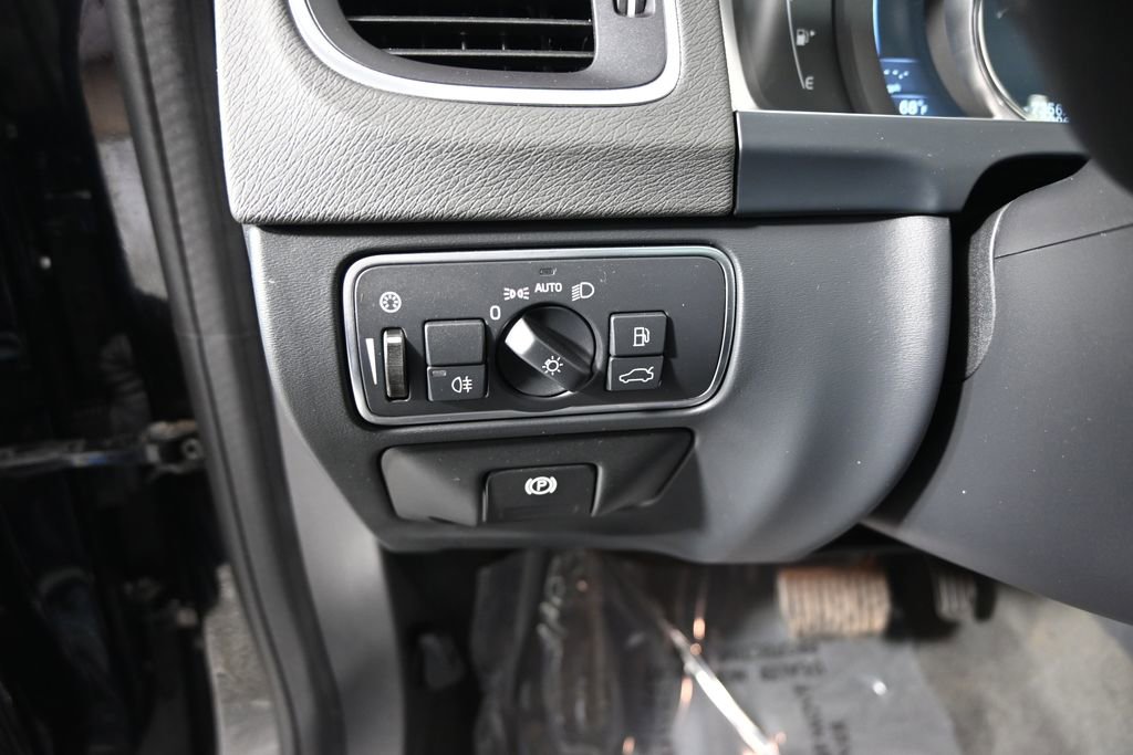 Used 2016 Volvo S60 T5 Premier FWD image 24