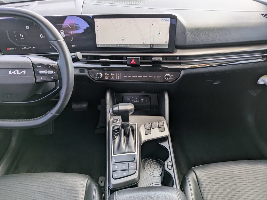Certified 2026 Kia Sportage SX FWD image 17