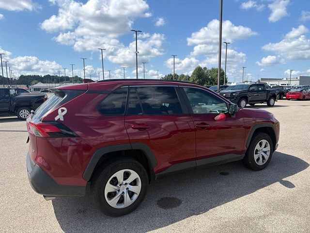 Used 2020 Toyota RAV4 LE w/ Carpet Mat Package FWD image 10
