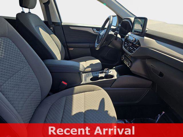 Used 2021 Ford Escape SE w/ SE Sport Appearance Package AWD/4WD image 12