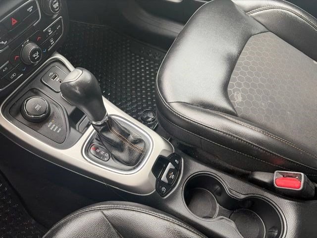 Used 2018 Jeep Compass Latitude w/ Popular Equipment Group AWD/4WD image 27