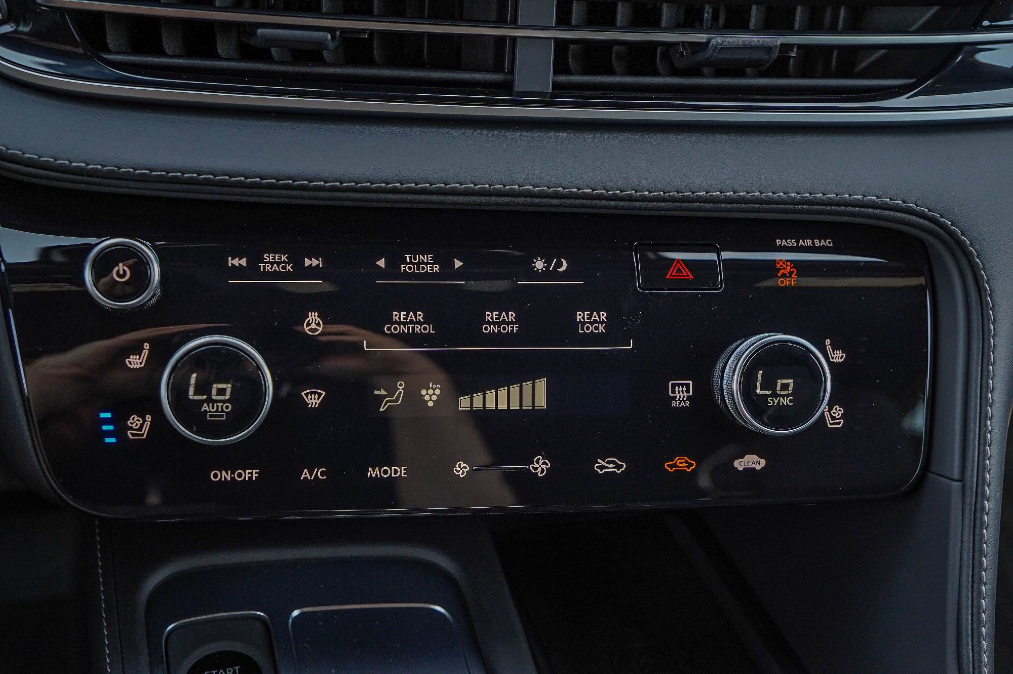 New 2026 INFINITI QX60 Autograph w/ Dark Cargo Package image 14