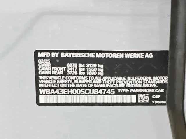 Certified 2025 BMW 750e xDrive w/ Executive Package AWD/4WD image 30