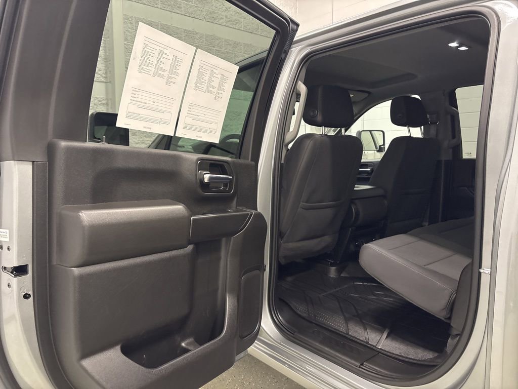 Used 2024 Chevrolet Silverado 2500 Custom w/ Custom Value Package image 32