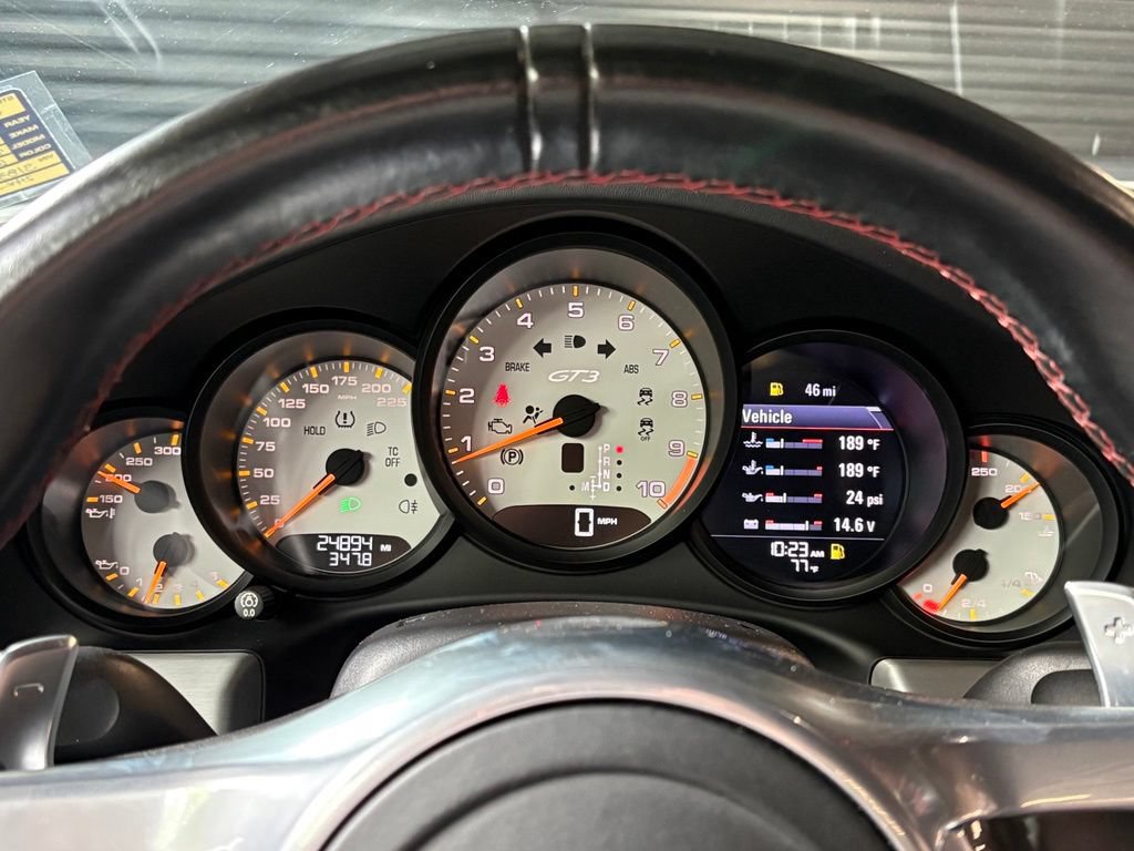 Used 2015 Porsche 911 GT3 RWD image 22
