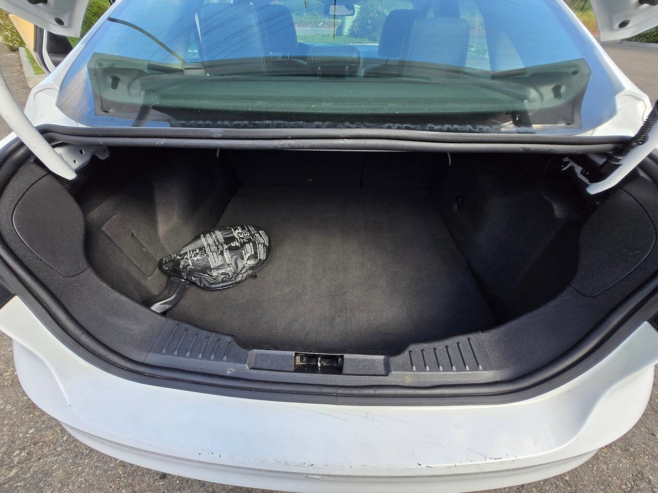 Used 2012 Ford Focus SEL FWD image 26
