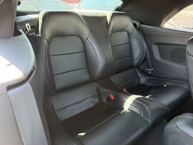 Used 2025 Ford Mustang Premium RWD image 30