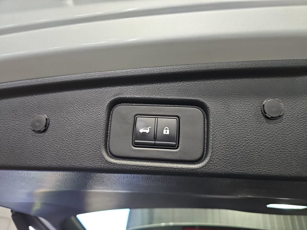 Certified 2024 Nissan Pathfinder SL w/ SL Premium Package AWD/4WD image 13