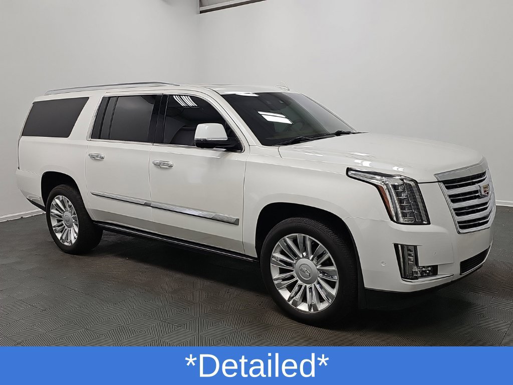 Used 2019 Cadillac Escalade ESV Platinum RWD image 2