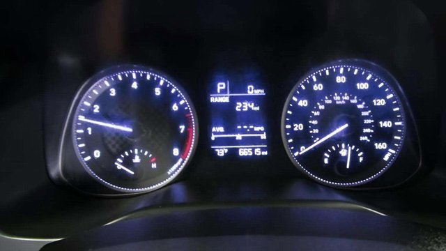 Used 2019 Hyundai Elantra SE w/ Cargo Package image 14