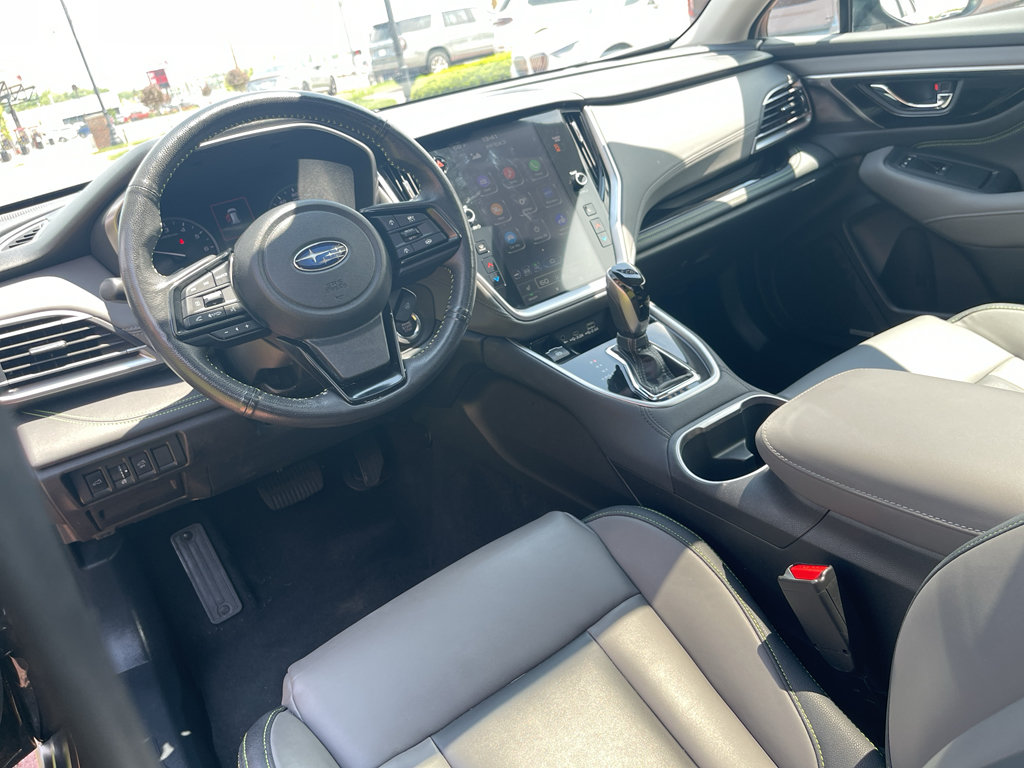 Used 2025 Subaru Outback Onyx Edition AWD/4WD image 31