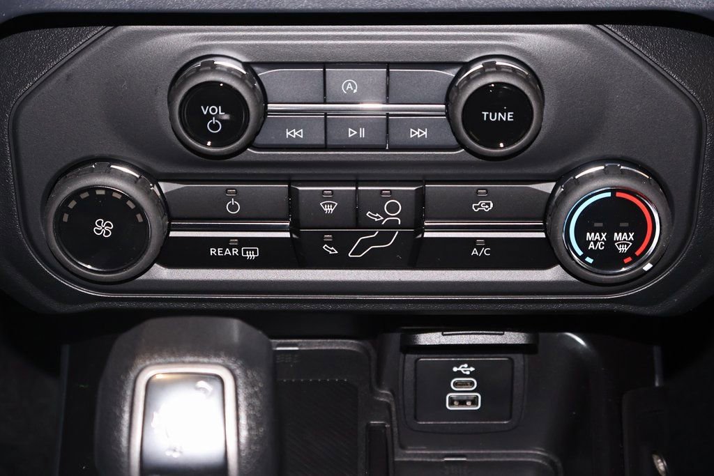 New 2026 Ford Bronco 4-Door AWD/4WD image 24