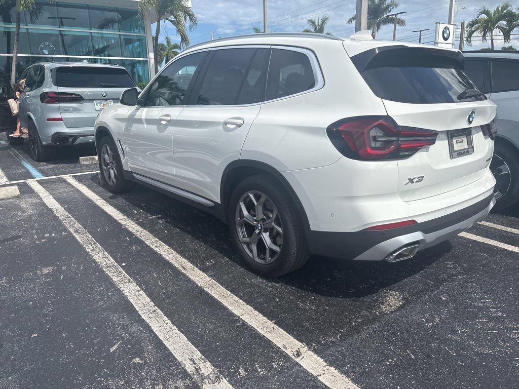 Used 2023 BMW X3 sDrive30i w/ Premium Package RWD image 9