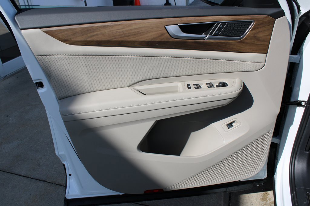 New 2026 Volkswagen Atlas SE image 9