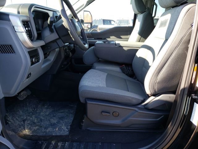 New 2026 Ford F250 XLT w/ XLT Premium Package image 14
