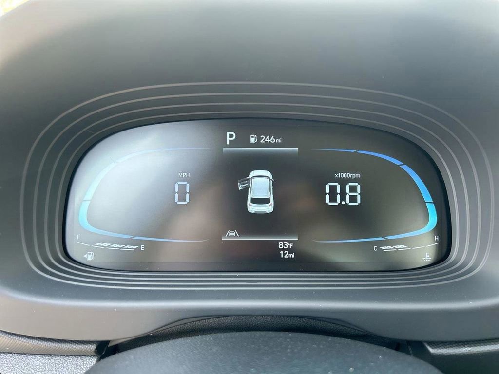 New 2026 Hyundai Venue SE image 32