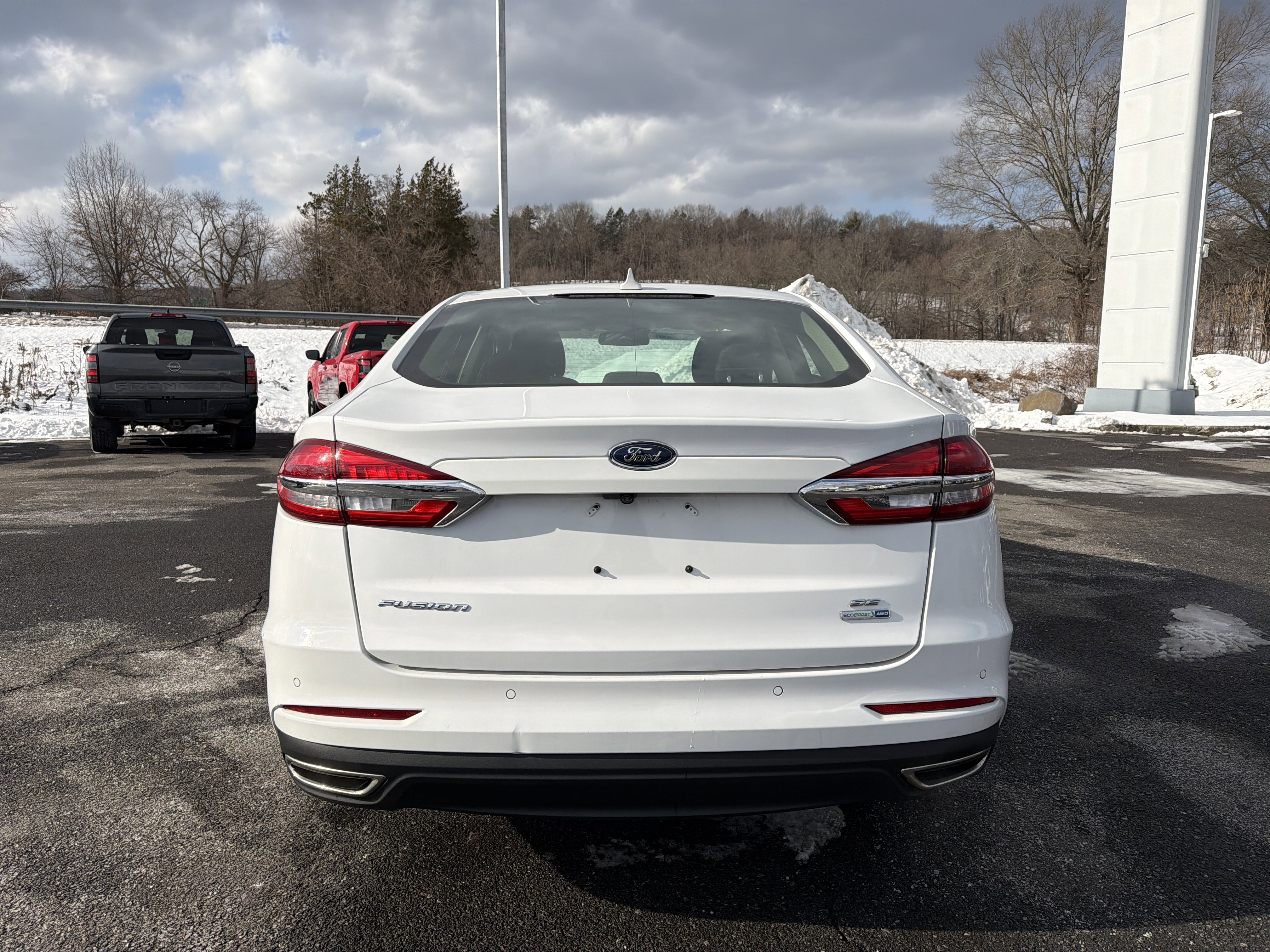 Used 2019 Ford Fusion SE image 6