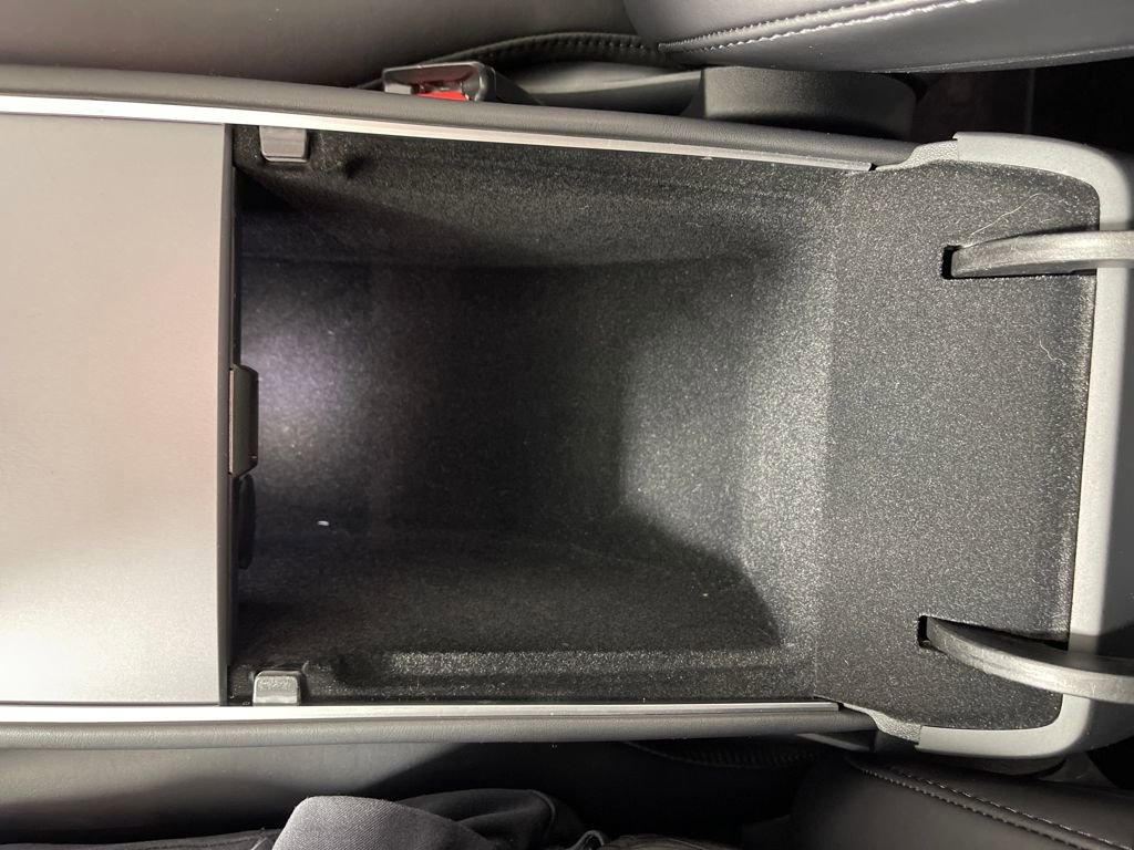 Used 2022 Tesla Model Y Performance image 25