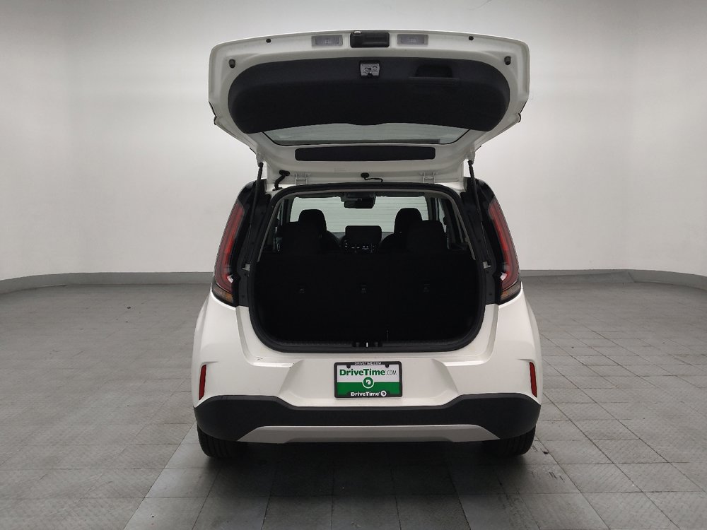 Used 2025 Kia Soul LX w/ LX Technology Package image 29