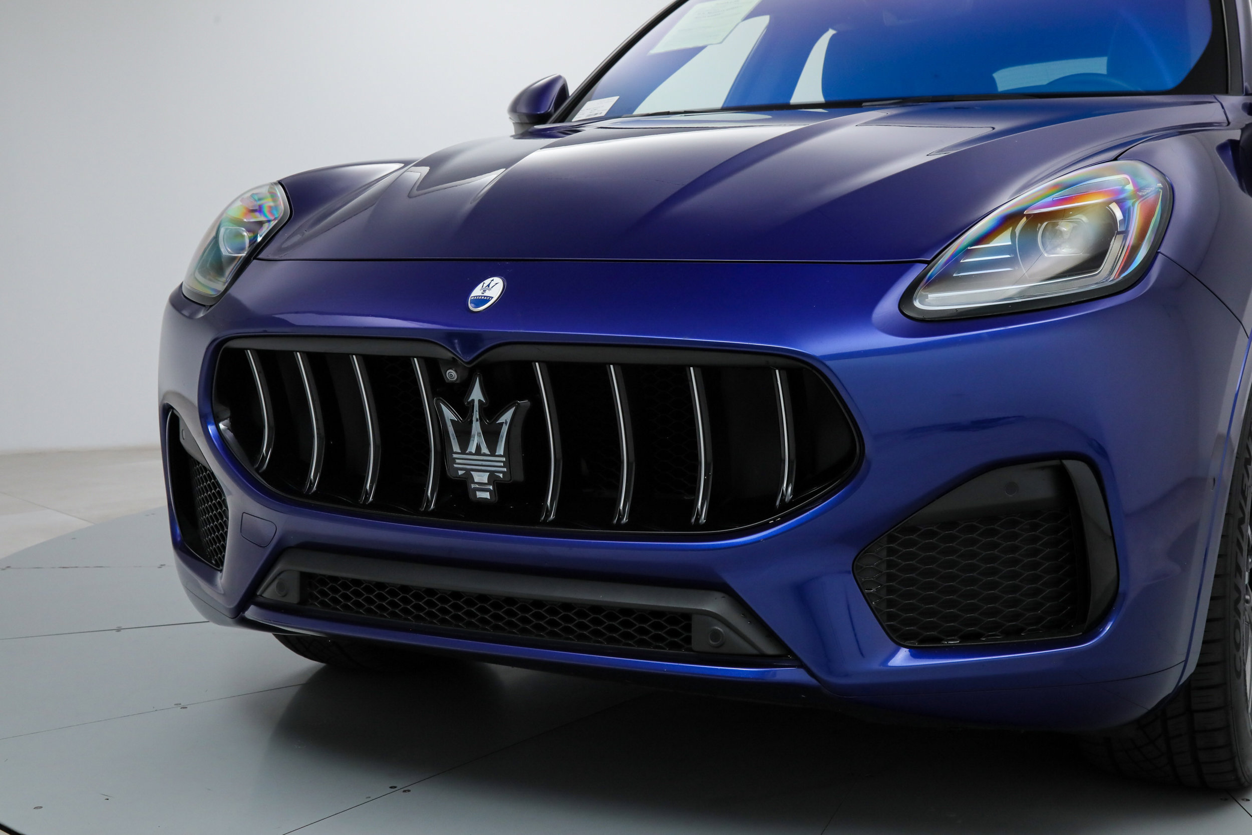 Certified 2023 Maserati Grecale Modena AWD/4WD image 9