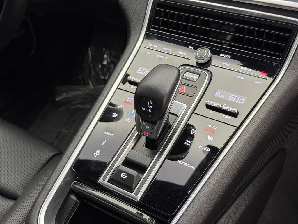 Used 2023 Porsche Panamera 4 Platinum Edition AWD/4WD image 52