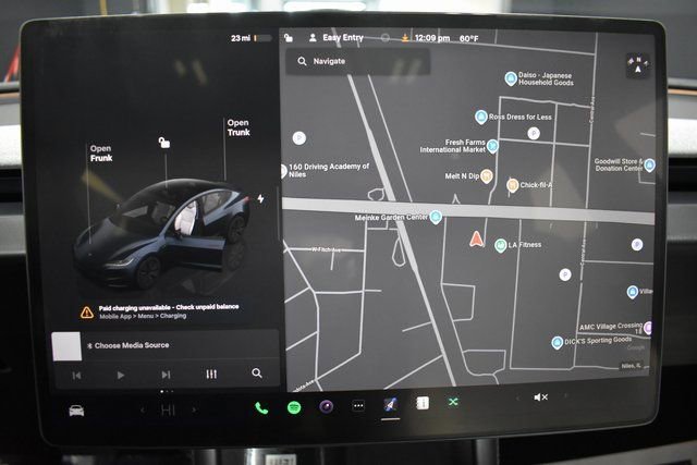 Used 2025 Tesla Model 3 Long Range image 25