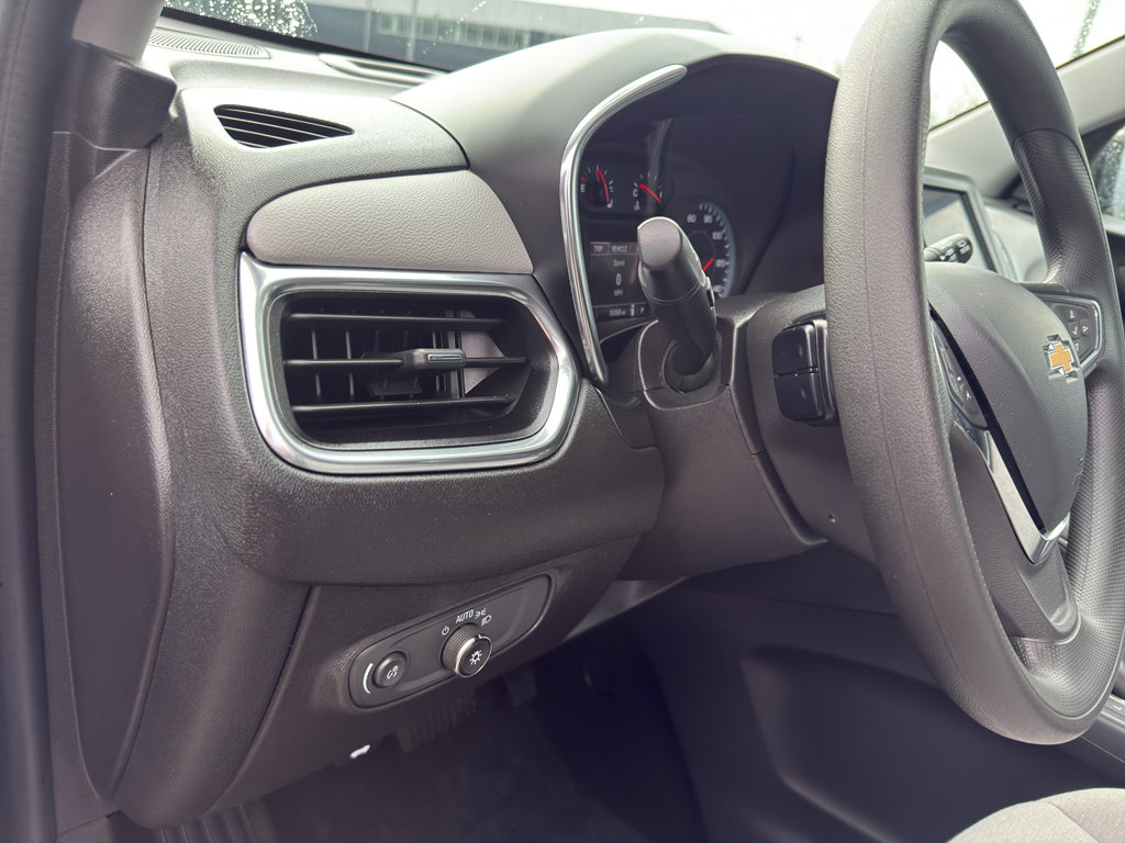 Used 2024 Chevrolet Equinox LS w/ Midnight Edition image 14