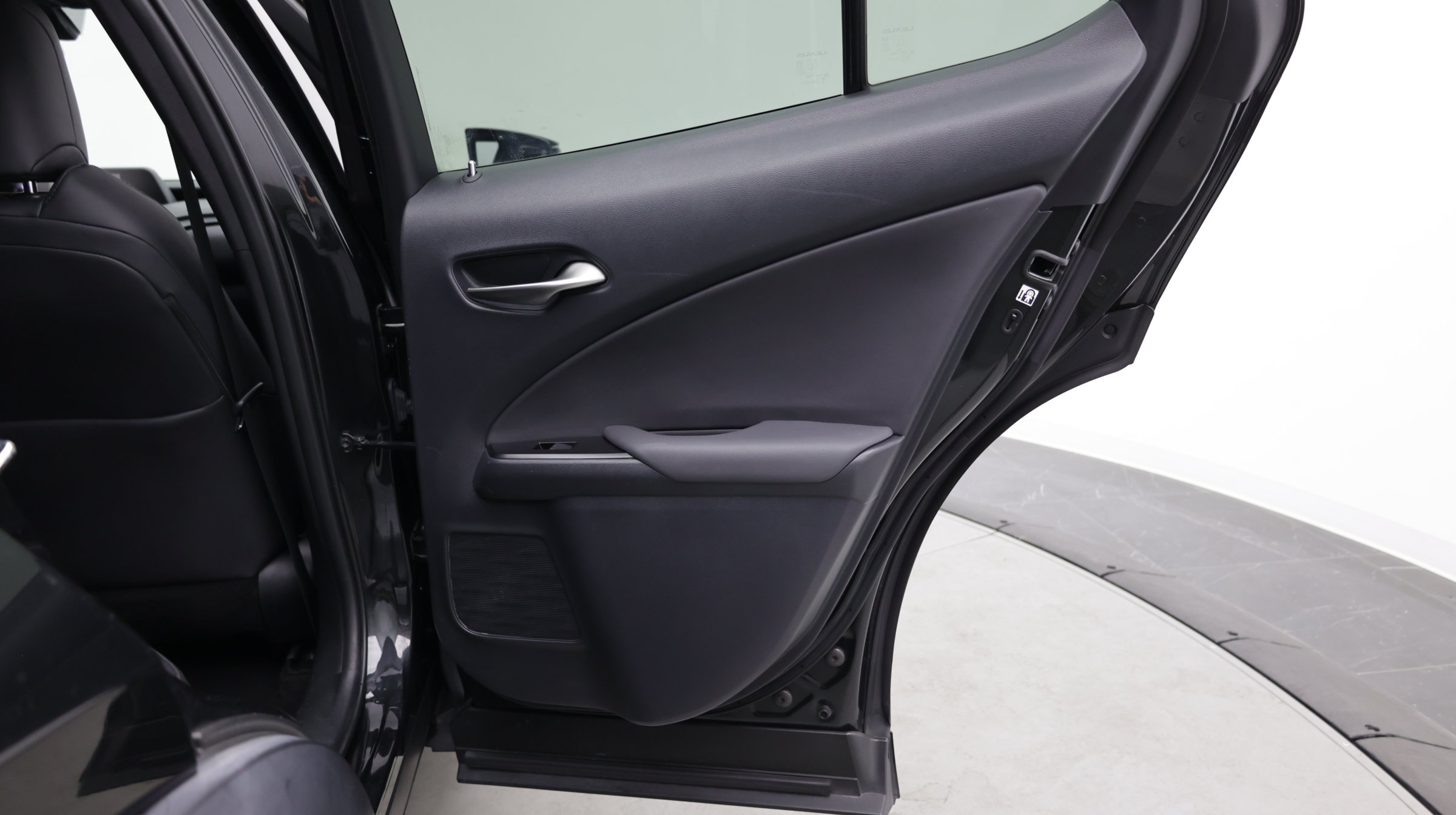 Used 2021 Lexus UX 200 w/ Accessory Package (Z2) FWD image 45