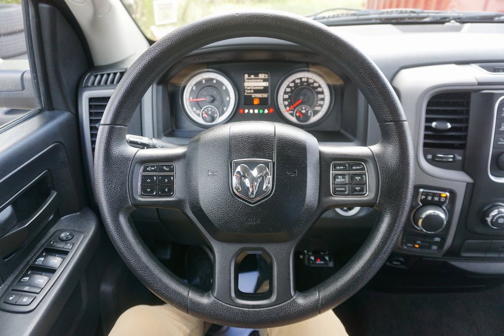 Used 2014 RAM 1500 Express image 3