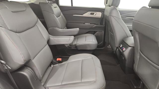 New 2026 Ford Explorer Active w/ Active Comfort Package image 24