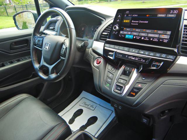 Used 2025 Honda Odyssey Sport-L image 8