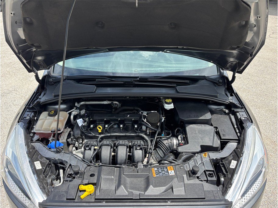 Used 2018 Ford Focus SE FWD image 35