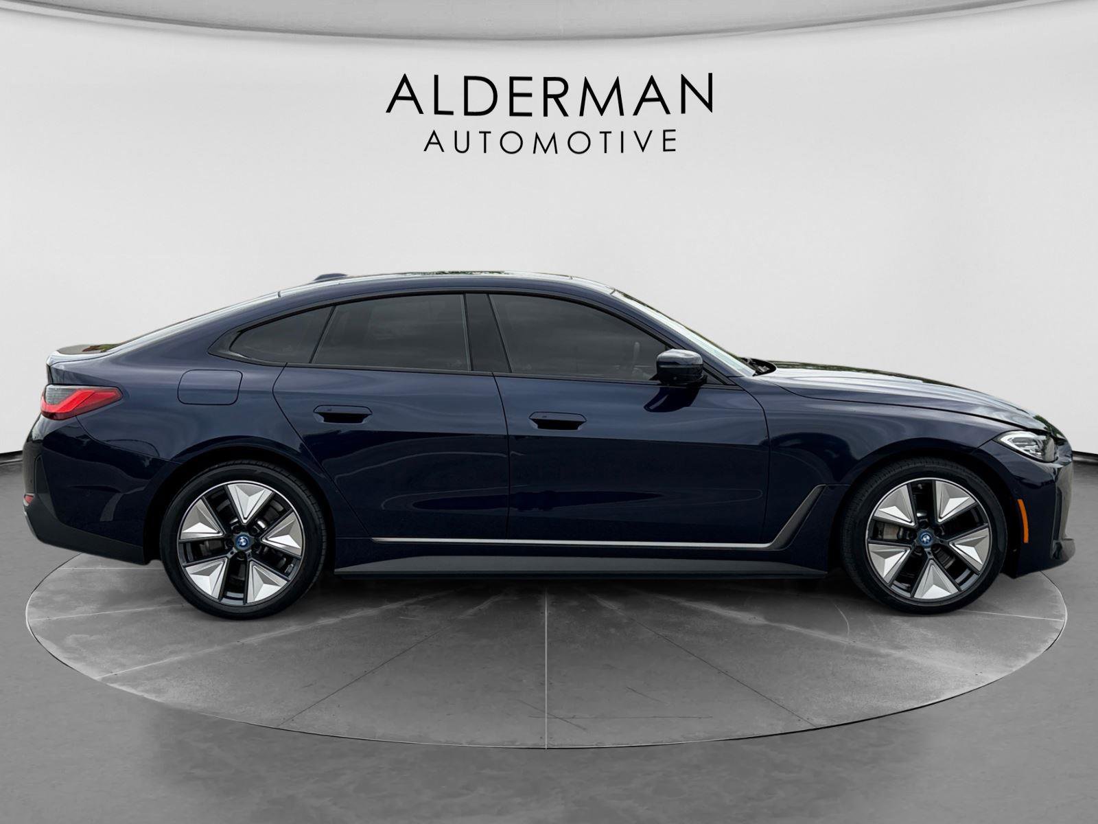 Used 2023 BMW i4 eDrive35 w/ Premium Package RWD image 6