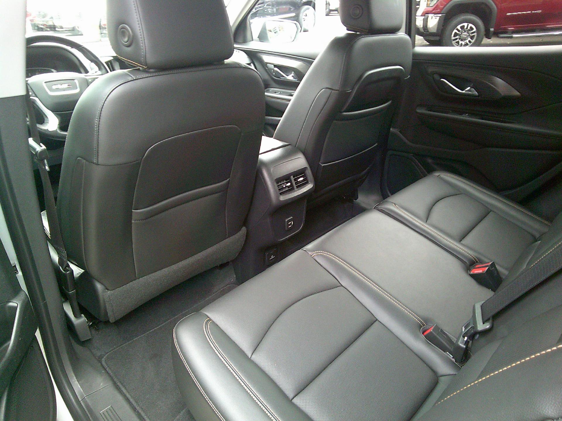 Used 2021 GMC Terrain SLT AWD/4WD image 9