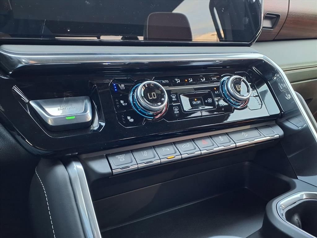 New 2026 GMC Sierra 2500 Denali Ultimate image 14